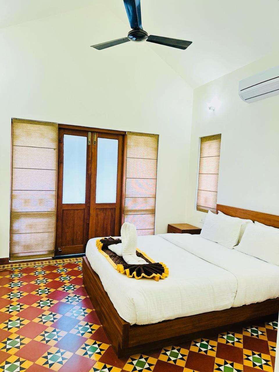 ויטירי Tarang Holiday Homes מראה חיצוני תמונה